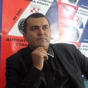 Darko Kovačić poziva na prosvjed potpore beračima smilja u Benkovcu