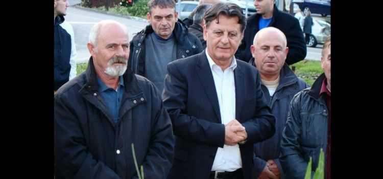 U Benkovcu polaganje vijenaca za poginule hrvatske branitelje