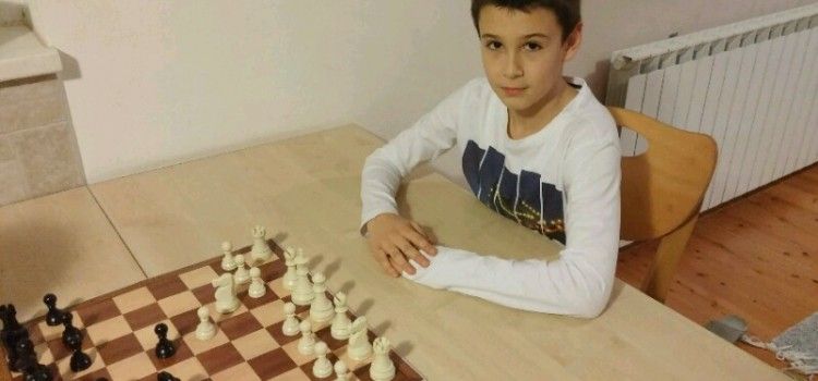 ZNAČAJAN USPJEH Damian Vučenović iz Zadra kadetski prvak Hrvatske u šahu do 11 godina