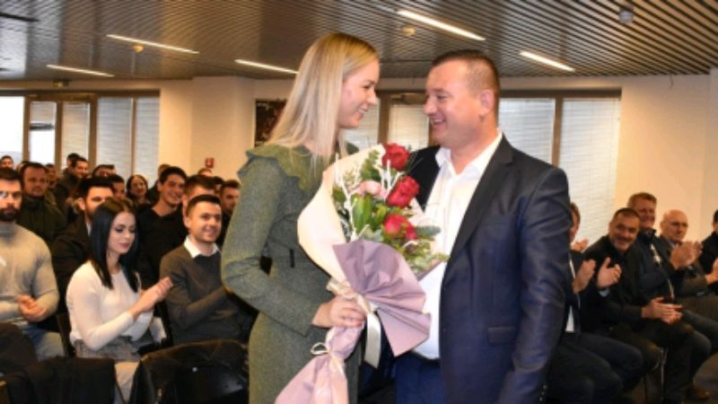 Screenshot_20181205_202514_com.facebook.katana_crop_800x450