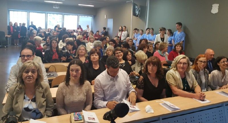 PhotoPictureResizer_190513_192406034_crop_800x432