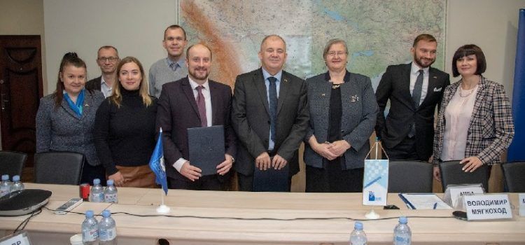 BARIČEVIĆ U UKRAJINI Potpisan ugovor o suradnji zajednica općina Hrvatske i Ukrajine