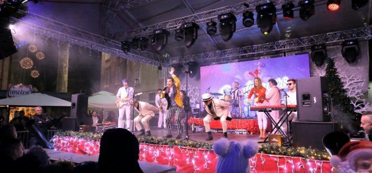 ADVENT Unatoč kiši, grupa „Solufingers“ održala sjajan koncert u Zadru