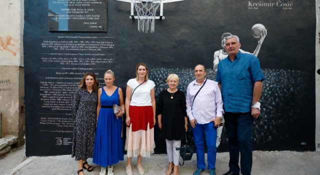 Obnovljen koš Krešimira Ćosića u Zadru – mjesto početka karijere košarkaškog velikana