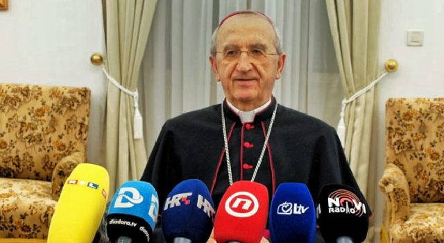 Nadbiskup Puljić uputio božićnu čestitku građanima
