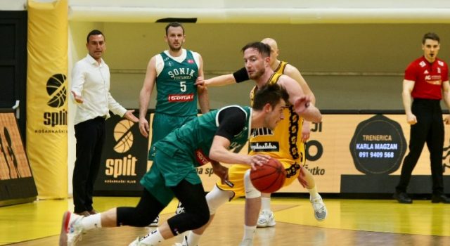 Košarkaši Sonik Puntamike poraženi su na gostovanju kod Splita