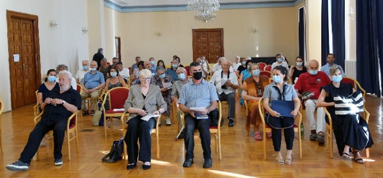 Hrvatski iseljenici okupili se na pjesničkom susretu u Zadru