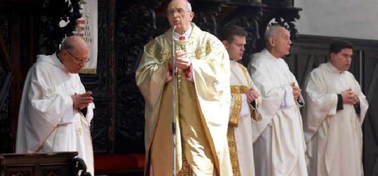 BOŽIĆ Zadarski nadbiskup Želimir Puljić predvodio misno slavlje u katedrali
