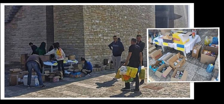 Mještani Škabrnje prikupljali ispred crkve pakete pomoći za Ukrajinu