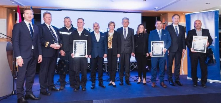 Pomorskoj školi Zadar j Udruzi pomoraca dodijeljena priznanja