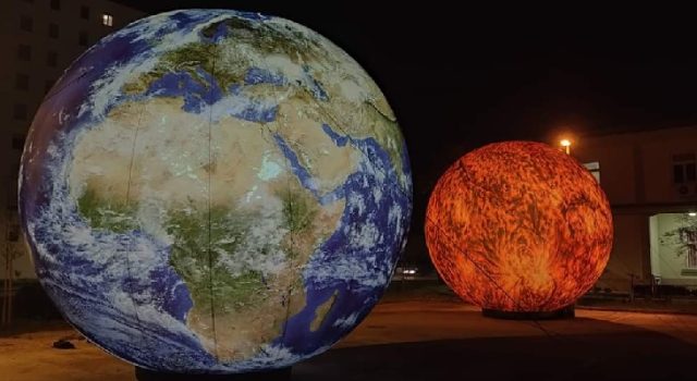 U Novom sveučilišnom kampusu zasvjetlili modeli planeta Sunca i Zemlja
