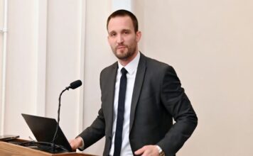 Grad Zadar među top 5 gradova u Hrvatskoj po povlačenju sredstava za škole i školske dvorane