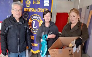 Lions klub Zadar uoči Uskrsa darivao 24 socijalno ugrožene obitelji