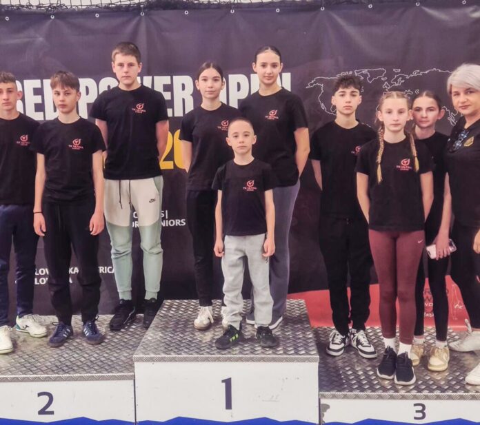 Natjecatelji Taekwondo kluba Ultima s medaljama na turniru Red Power u Sloveniji